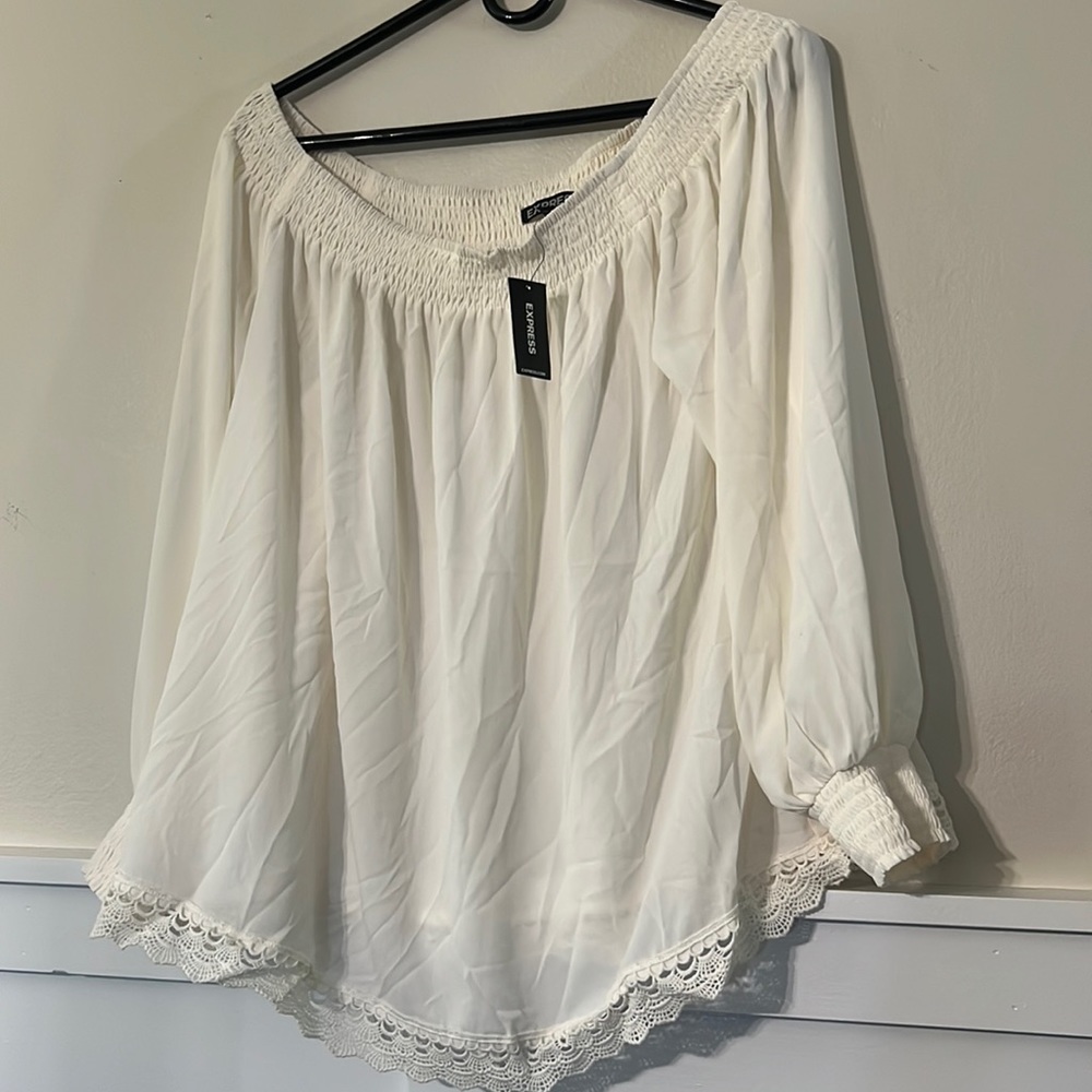 Express women’s flowy long sleeve.